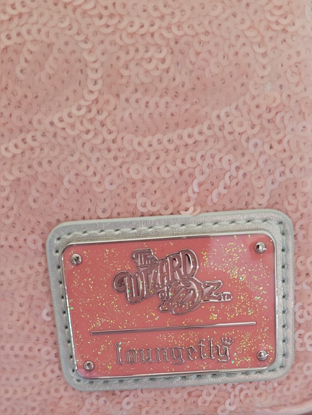 *Flawed* NWT Loungefly Warner Brothers Wizard Of Oz Glinda Mini Backpack - Picture 2 of 11
